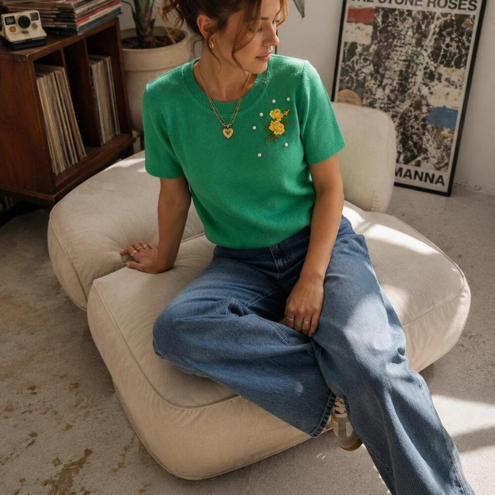 Vintage Green Floral Applique Pearl Knit Sweater